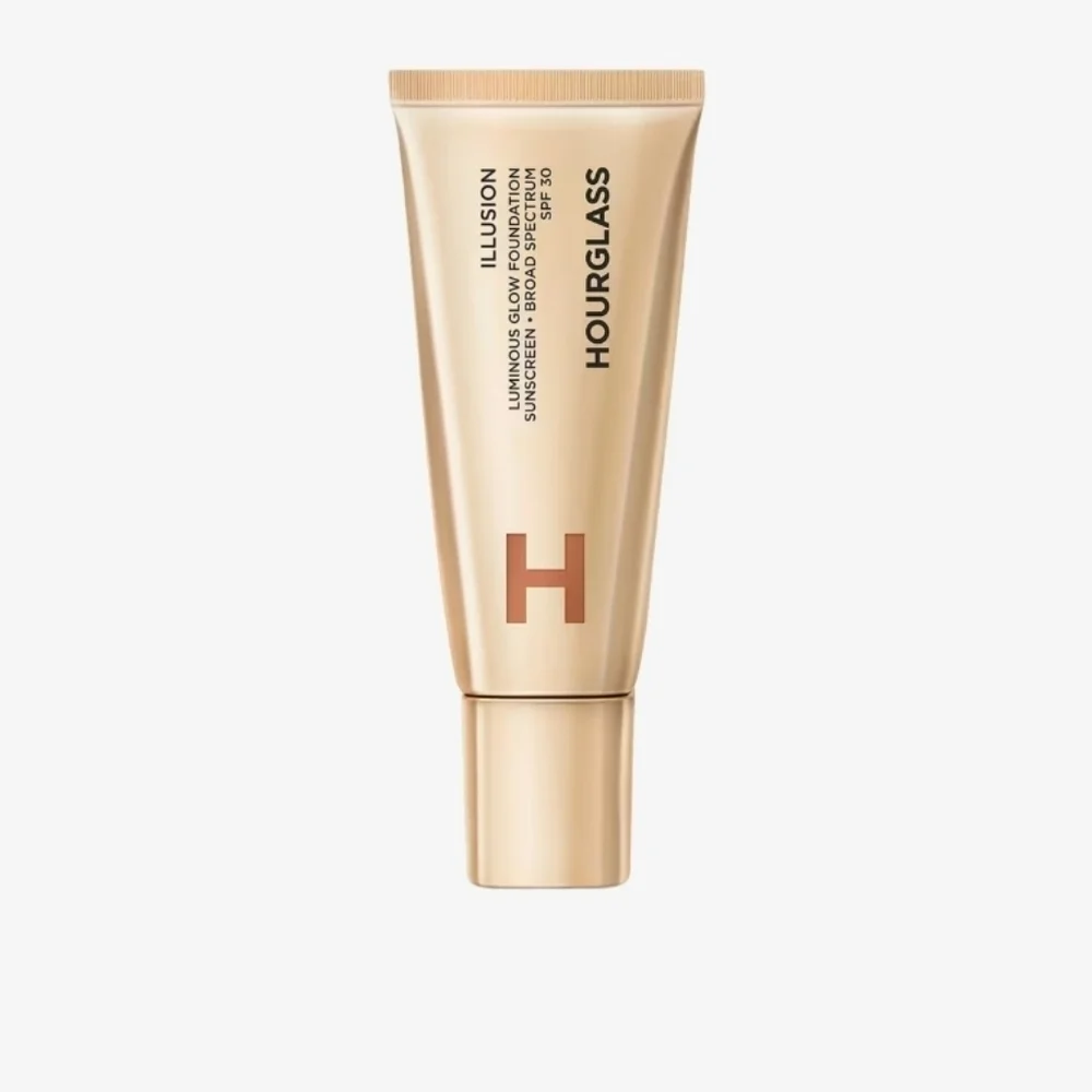 Hourglass Illusion Luminous Glow Foundation SPF 30 Shade 21